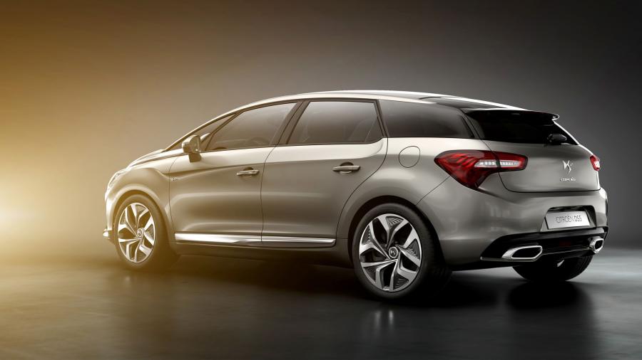  Citroen DS5 2012 года  (фото 115 из 182)